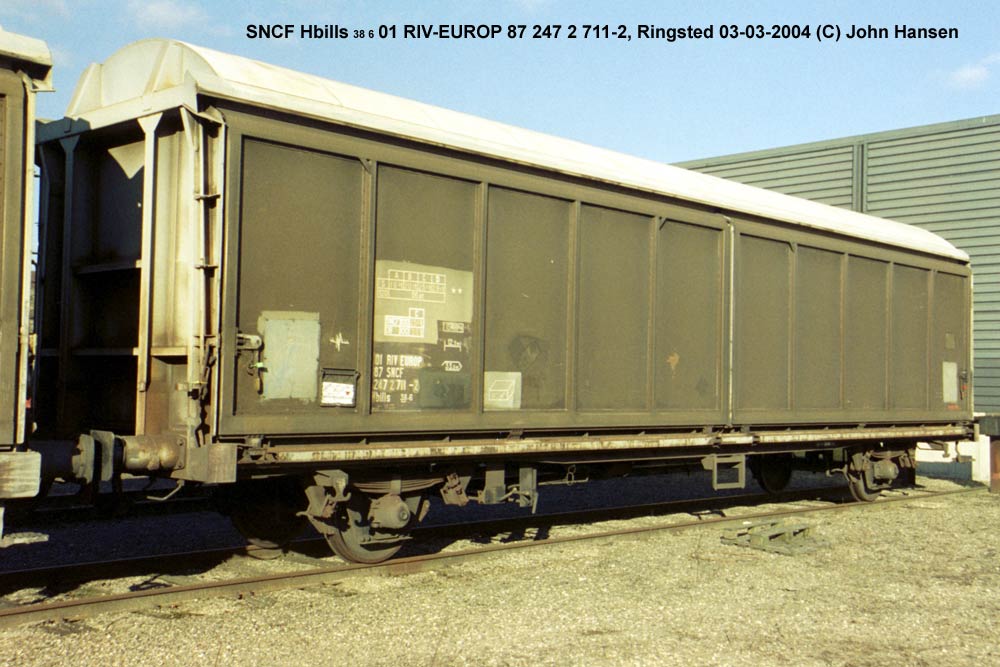 SNCF Hbills <u>38</u> 2 01 RIV-EUROP 87 247 2 711-2, Ringsted 3. marts 2004